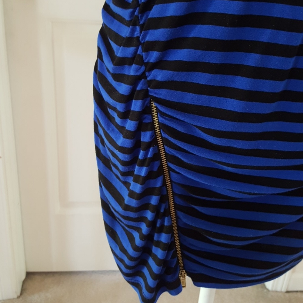 17:05 - Cable & Gauge Striped Blouse with side zip - Picture 2 of 7